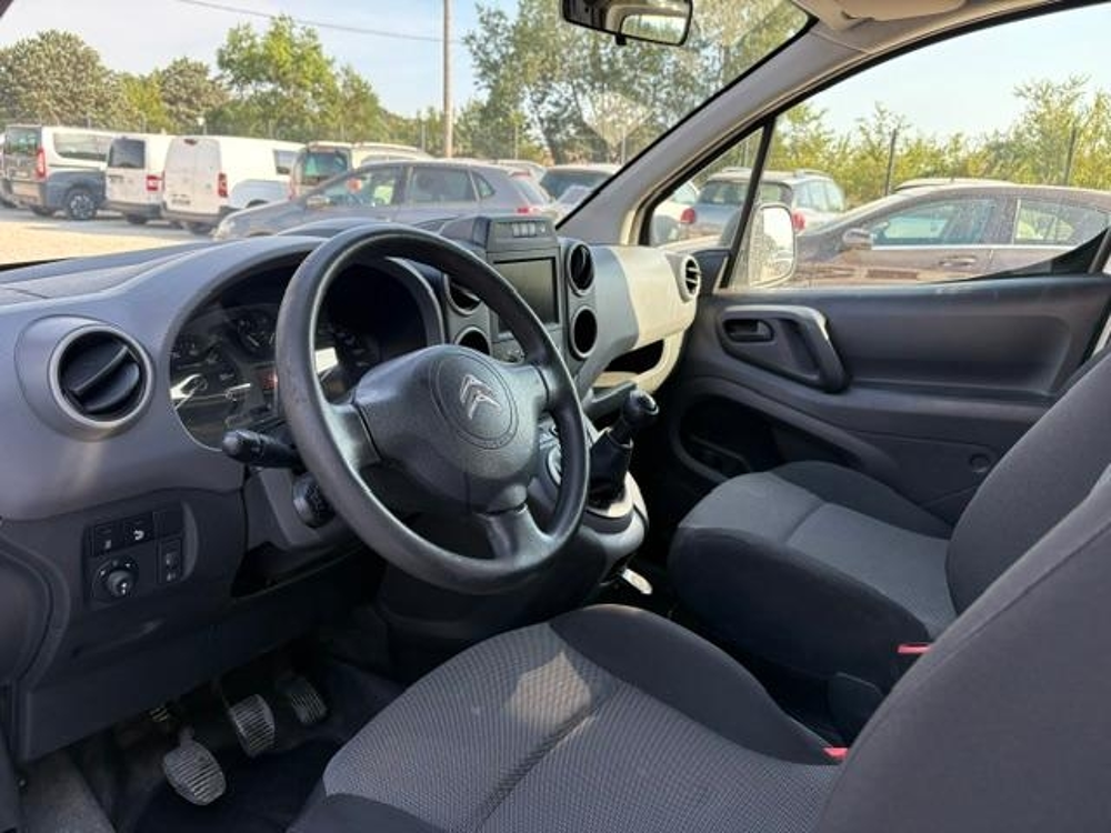 Berlingo XL 1.6 BLUEHDI 100 CABINE APPROFONDIE PACK NAVIGATION 2017 occasion 30360 V&eacute;z&eacute;nobres