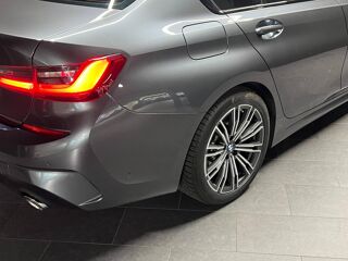 S&eacute;rie 3 330dA MH xDrive 286ch M Sport 17cv 2022 occasion 31100 TOULOUSE