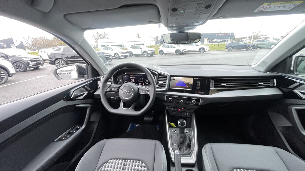 A1 30 TFSI 116CH S LINE S TRONIC 7 2025 occasion 31670 Lab&egrave;ge