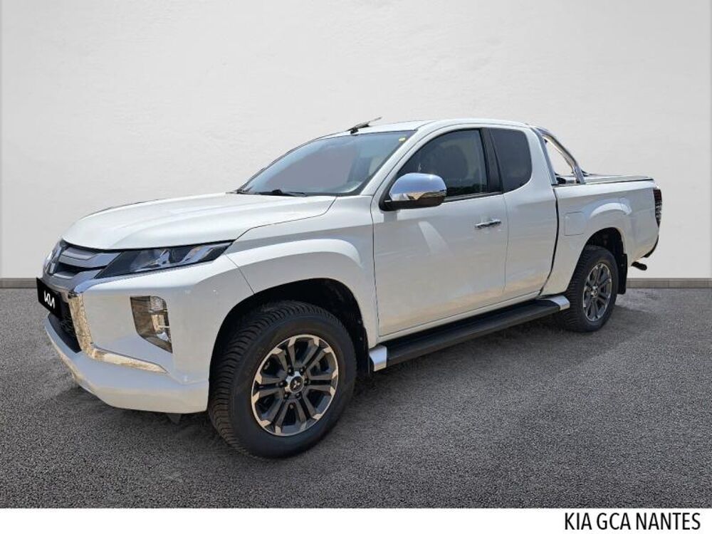 L200 MY 2020 CLUB CAB 2.2 DI-D 150 4WD INTENSE 2021 occasion 44800 Saint-Herblain