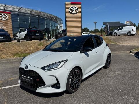 Annonce voiture Toyota Yaris 21900 €
