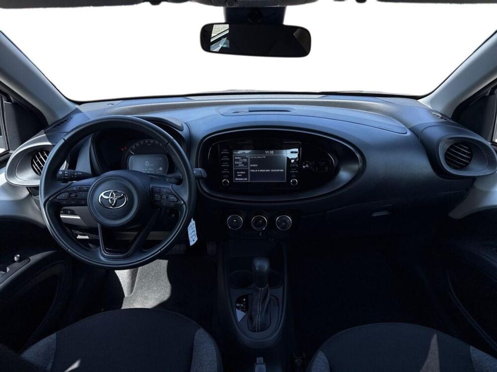 Aygo 1.0 VVT-i 72ch Dynamic S-CVT MY24 2023 occasion 13300 Salon-de-Provence