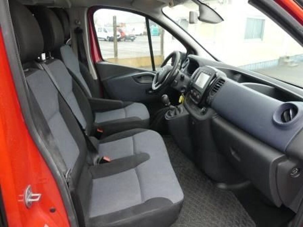 Vivaro 18166&curren; HT1L6 CDTI 120 K2900 L2H1 PACK CLIM + START/STOP E6D- 2019 occasion 44290 Conquereuil