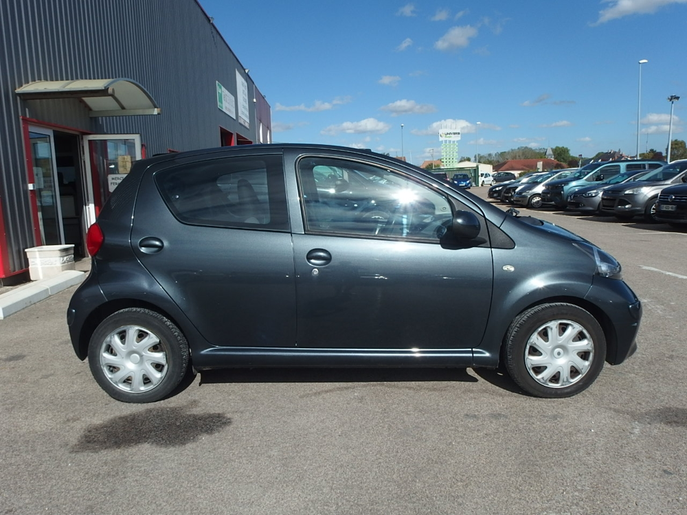 Aygo 1.0 VVT-I 68CH CONFORT 5P 2008 occasion 10600 Savi&egrave;res