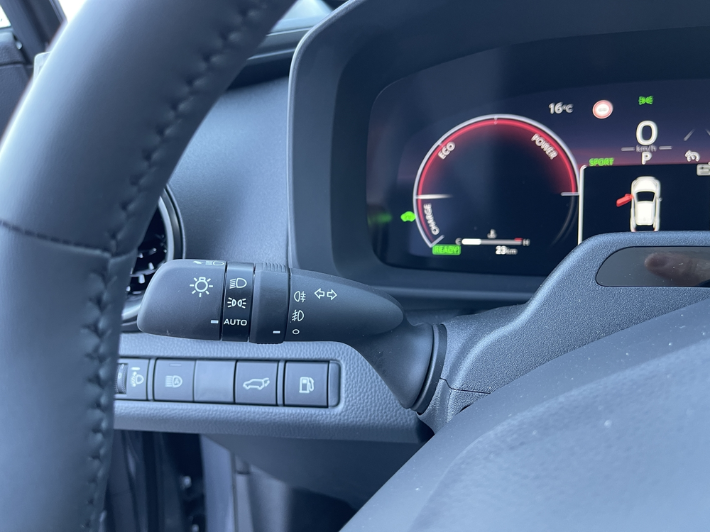C-HR 1.8 HYBRIDE 140CH GRAPHIC MY26 2026 occasion 33700 M&eacute;rignac