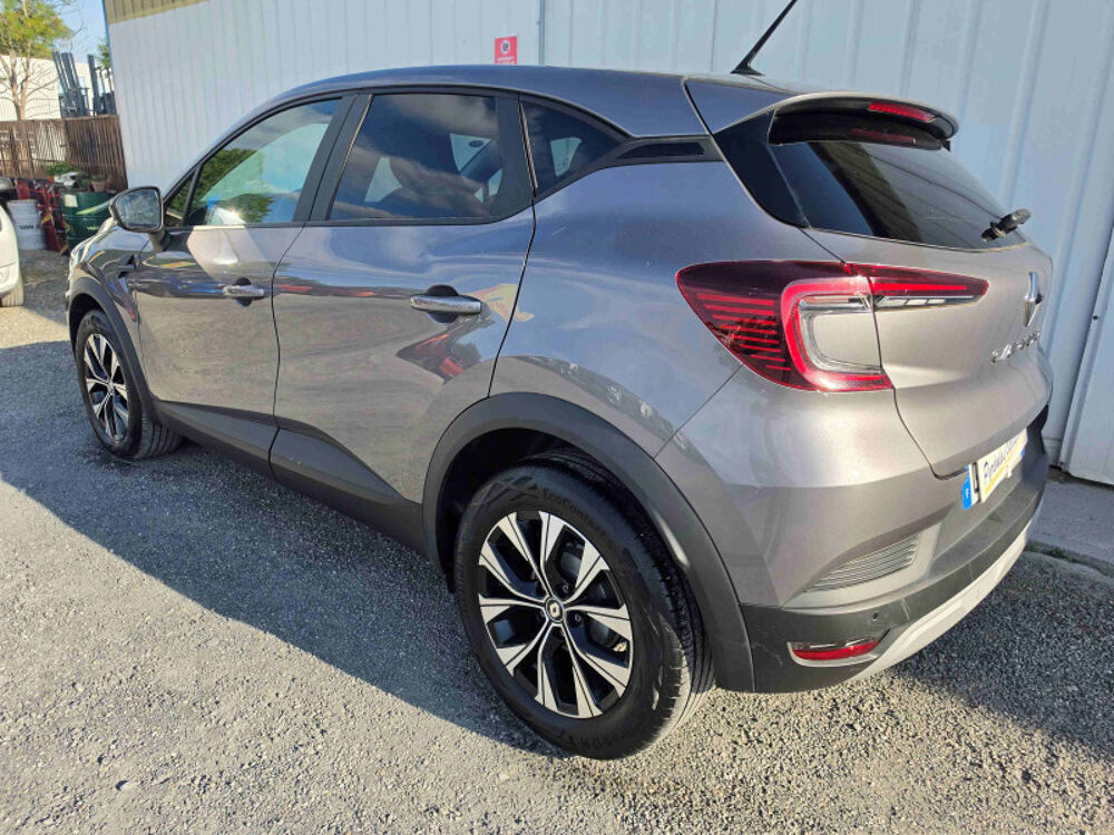 Captur 1.0 TCE 90CH EVOLUTION 2023 occasion 64121 Serres-Castet