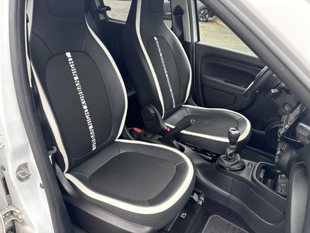 Twingo 1.0 SCe 65ch Urban Night 2022 occasion 78750 Mareil-Marly