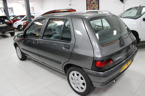 Clio 1.4E 80CH RT 5P 1994 occasion 77120 Coulommiers