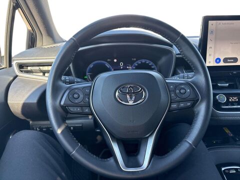 Corolla 1.8 140ch Design MY24 2025 occasion 13730 Saint-Victoret