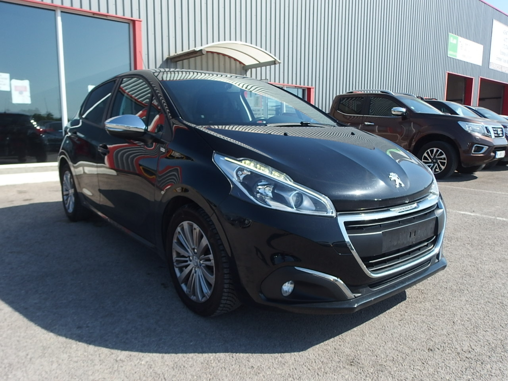 208 1.6 BLUEHDI 75CH STYLE 5P 2017 occasion 10600 Savi&egrave;res