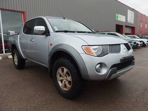 Mitsubishi L200 2.5 TD 136 DOUBLE CAB INVITE 2009 occasion Savi&egrave;res 10600