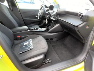 208 e- 156ch 54 kWh Style 2026 occasion 28500 Vernouillet