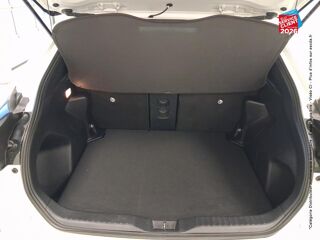 Yaris Cross 116h Design MY22 2023 occasion 25000 Besan&ccedil;on