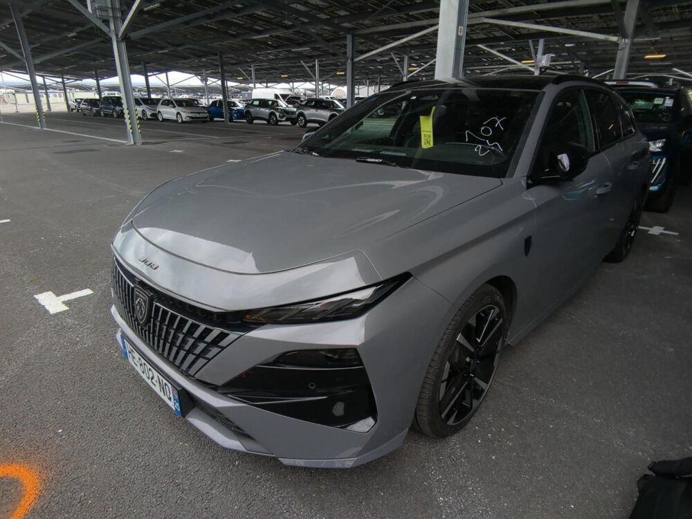 308 SW 1.2 Hybrid 145ch GT e-DCS6 / Toit ouvrant + Attelage d&eacute;monta 2025 occasion 28500 Vernouillet