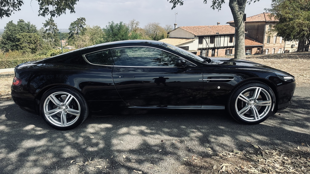 DB9 V12 5.9L TOUCHTRONIC2 2007 occasion 31340 VACQUIERS