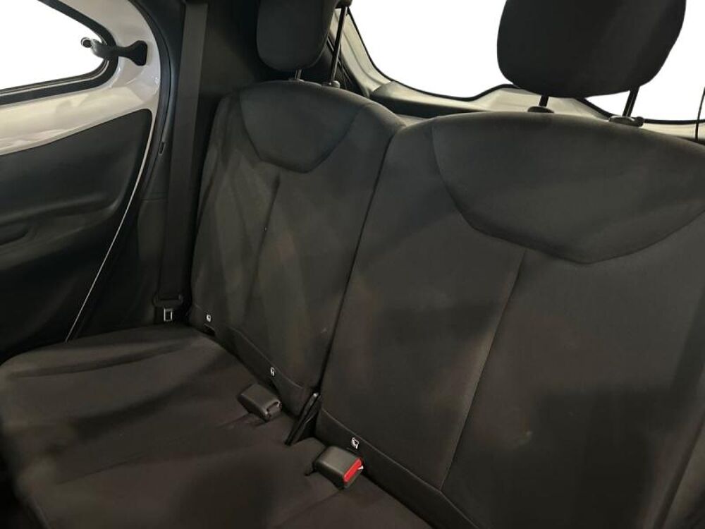 Aygo 1.0 VVT-i 72ch Dynamic 2024 occasion 13400 Aubagne