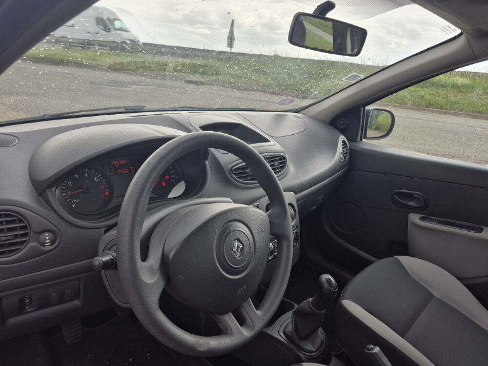 Clio III 1.2 16V 75CH AUTHENTIQUE 5P 2010 occasion 95420 MAGNY EN VEXIN