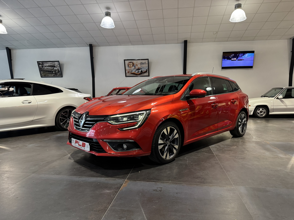 Megane IV 1.5 BLUE DCI 115CH GPS BLUETOOTH CAMERA 2019 occasion 12000 RODEZ