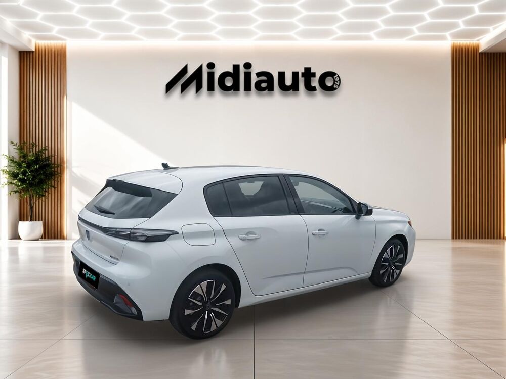 308 1.2 Hybrid 145ch Allure e-DCS6 2026 occasion 27000 &Eacute;vreux