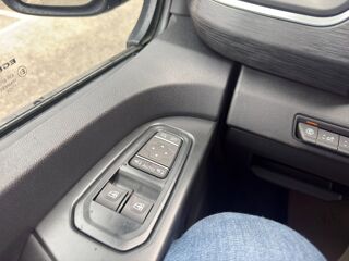Trafic combi Grand 2.0 dCi 170ch Techno auto -26 2026 occasion 27930 Normanville