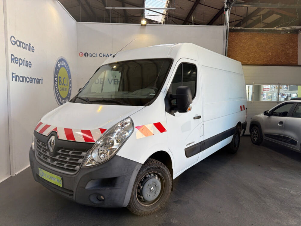 Master F3300 L2H2 2.3 DCI 145CH ENERGY GRAND CONFORT EURO6 2017 occasion 28630 Nogent-le-Phaye