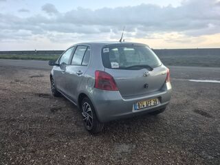 Yaris 1.3 VVT-I 87CH 5P 2006 occasion 95420 MAGNY EN VEXIN