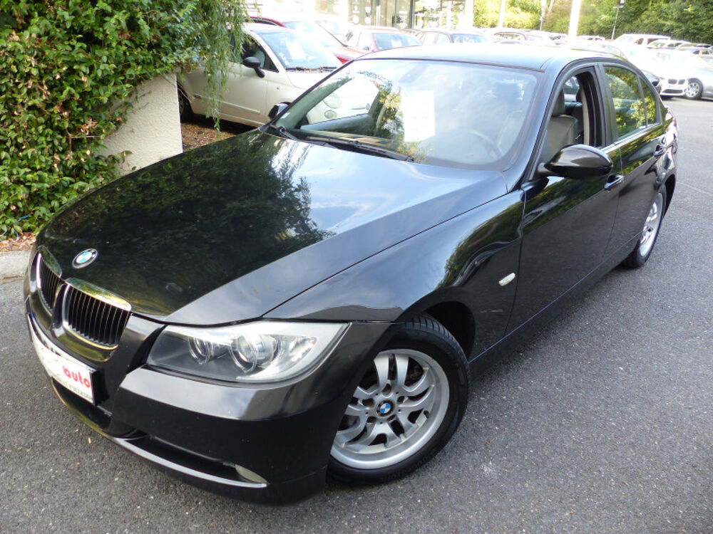 S&eacute;rie 3 (E90) 320D 163CH LUXE 2006 occasion 77144 Mont&eacute;vrain