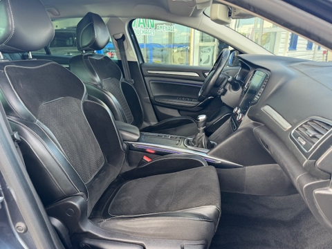 Megane IV 1.6 DCI 130CH ENERGY INTENS 2018 occasion 16400 Puymoyen