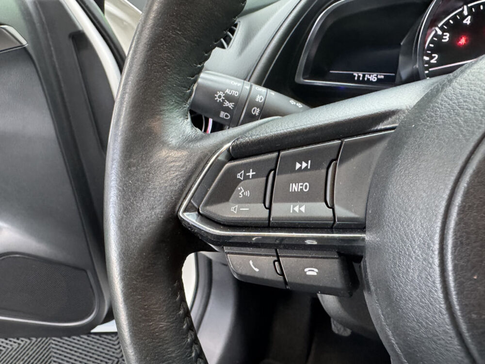Cx-3 2.0 SKYACTIV-G 120 SIGNATURE 2017 occasion 57185 CLOUANGE