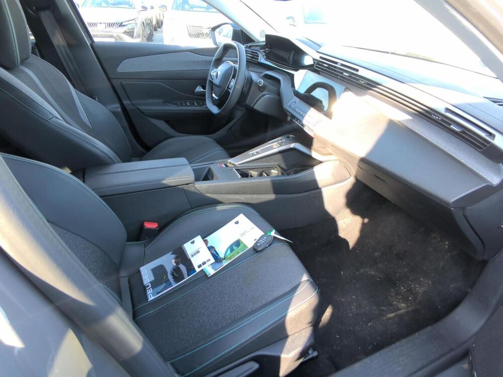 308 SW 1.5 BlueHDi 130ch S&S Allure ETA8 / ADML / CAMERA DE RECUL 2025 occasion 56850 Caudan