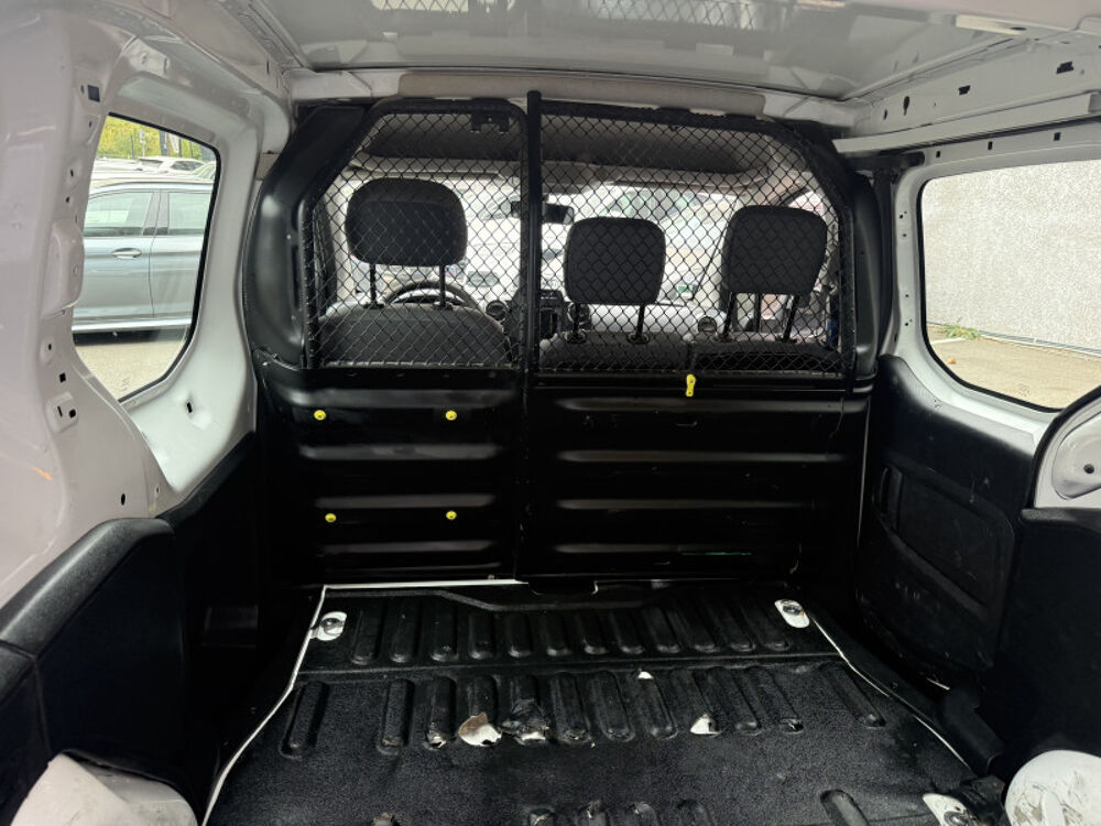 Berlingo 20 L1 1.6 HDI 90 BUSINESS (Tva R&eacute;cuperable) 2015 occasion 31140 Aucamville