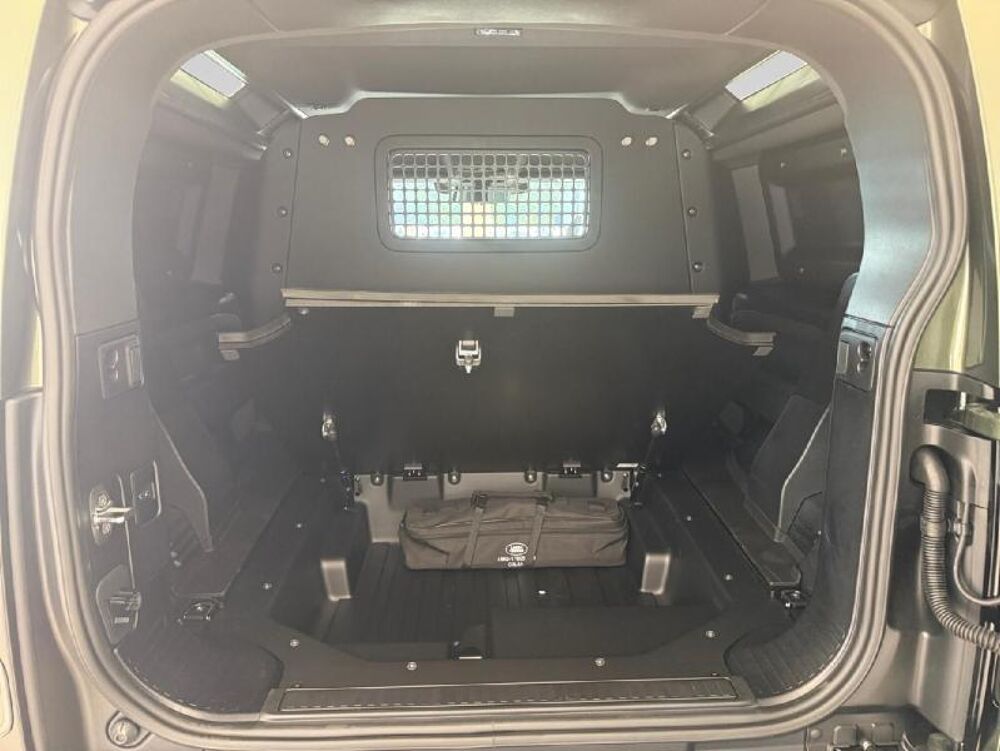 Defender 90 3.0 D250 Hard Top X-Dynamic SE 2026 occasion 57050 Metz