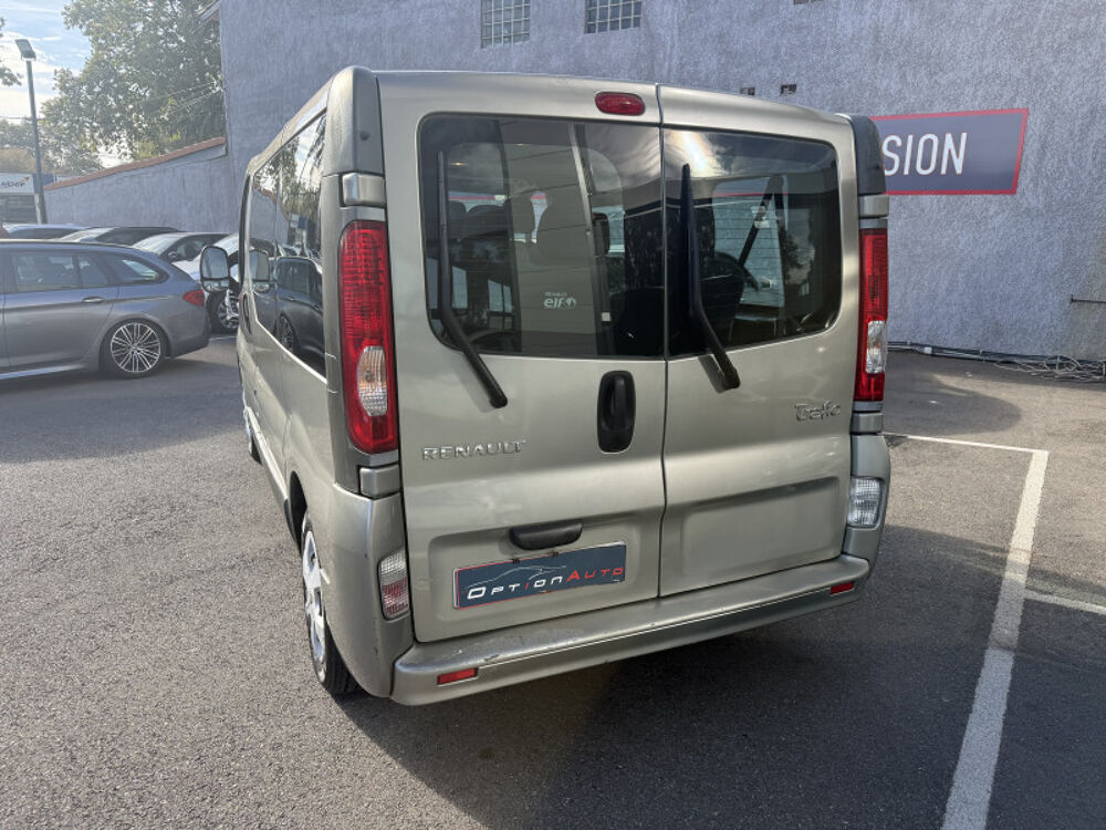 Trafic 2.0 dci 90cv (9Places) Clim 2009 occasion 31140 Aucamville
