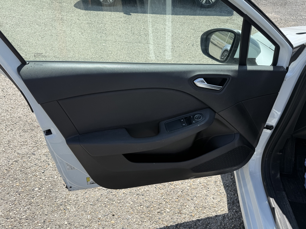 Clio V 1.5 BLUE DCI 85CH AIR NAV 2020 occasion 26740 Les Tourrettes
