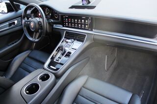 Panamera II (2) SPORT TURISMO 2.9 V6 462 E-HYBRID 4 PLATINUM EDITION 2023 occasion 59223 Roncq