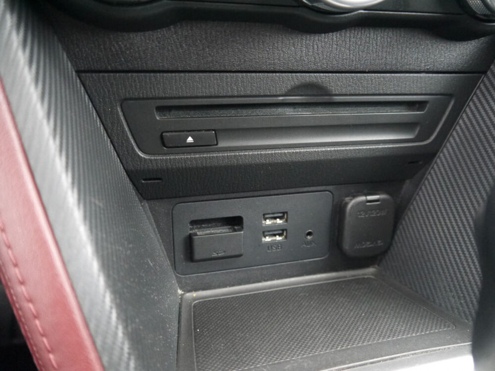 Cx-3 1.5 SKYACTIV-D 105 SELECTION AWD BVA 2015 occasion 38260 La C&ocirc;te-Saint-Andr&eacute;