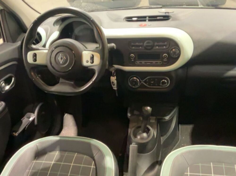 Twingo III 1.0 SCE 70CH STOP&START LA PARISIENNE EDC 2017 occasion 06400 Cannes
