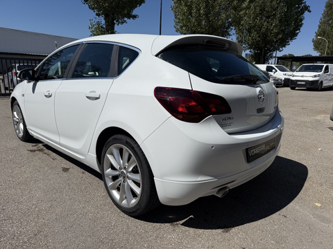 Astra 1.6 TURBO SPORT/ CRITAIR 2 / DISTRIBUTION VIDANGE PNEUS AV 2011 occasion 38340 Voreppe