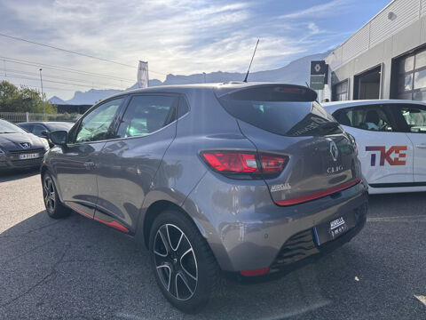 Clio IV 1.2 TCE 120CH ENERGY INTENS EDC EURO6 2015 2015 occasion 38130 ECHIROLLES