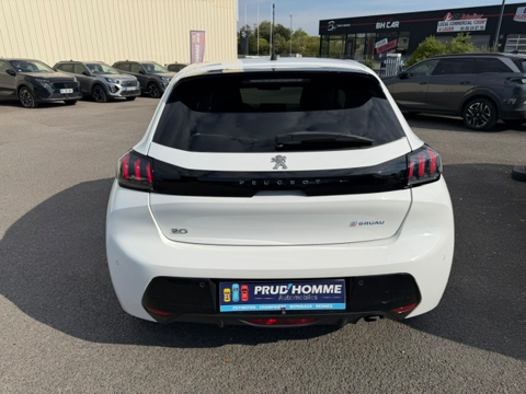 208 1.2 PURETECH 100 ALLURE 2023 occasion 16400 Puymoyen