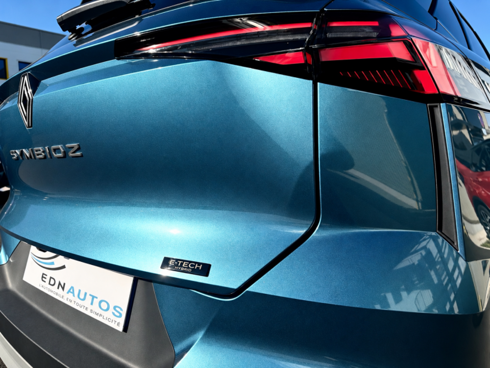 Symbioz 1.6 E-TECH FULL HYBRID 145CH ICONIC / 1&Egrave;RE MAIN / TOIT PANOR 2024 occasion 94260 Fresnes