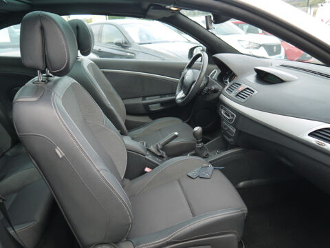M&eacute;gane III CC 1.9 DCI 130CH DYNAMIQUE / DISTRIBUTION FAITE 2011 occasion 38260 La C&ocirc;te-Saint-Andr&eacute;