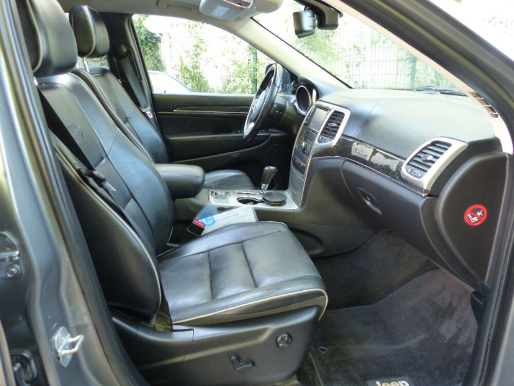 Grand Cherokee 3.0 CRD241 V6 FAP OVERLAND 2012 occasion 77144 Mont&eacute;vrain