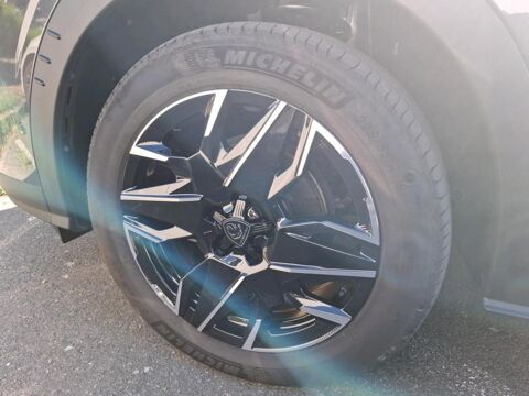 3008 1.2 Hybrid 145ch GT e-DCS6 / Toit ouvrant + Pack Vision 360&deg; 2025 occasion 28500 Vernouillet