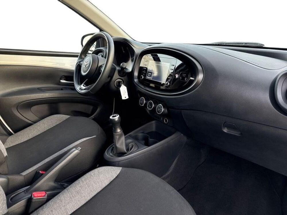 Aygo 1.0 VVT-i 72ch Dynamic 2023 occasion 13290 Les Milles