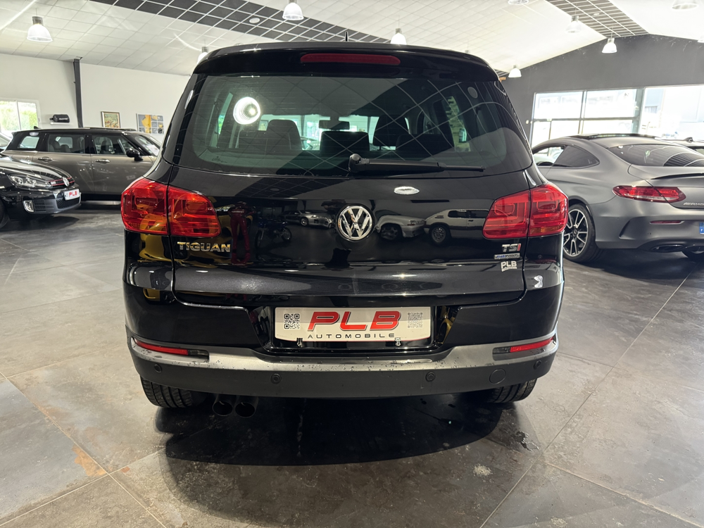 Tiguan 1.4 TSI 122CH BLUEMOTION SPORT PREMIERE MAIN 57 500 KM 2012 occasion 12000 RODEZ