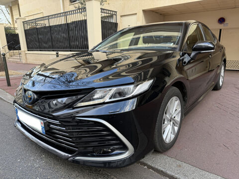 Toyota Camry 2.5 HYBRIDE 218CH DYNAMIC BUSINESS 2022 occasion LEVALLOIS-PERRET 92300