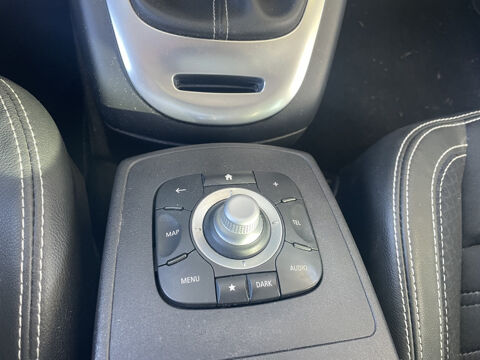 Sc&eacute;nic III 1.5 DCI 110CH ENERGY BOSE ECO&sup2; EURO6 2015 2016 occasion 34970 Lattes