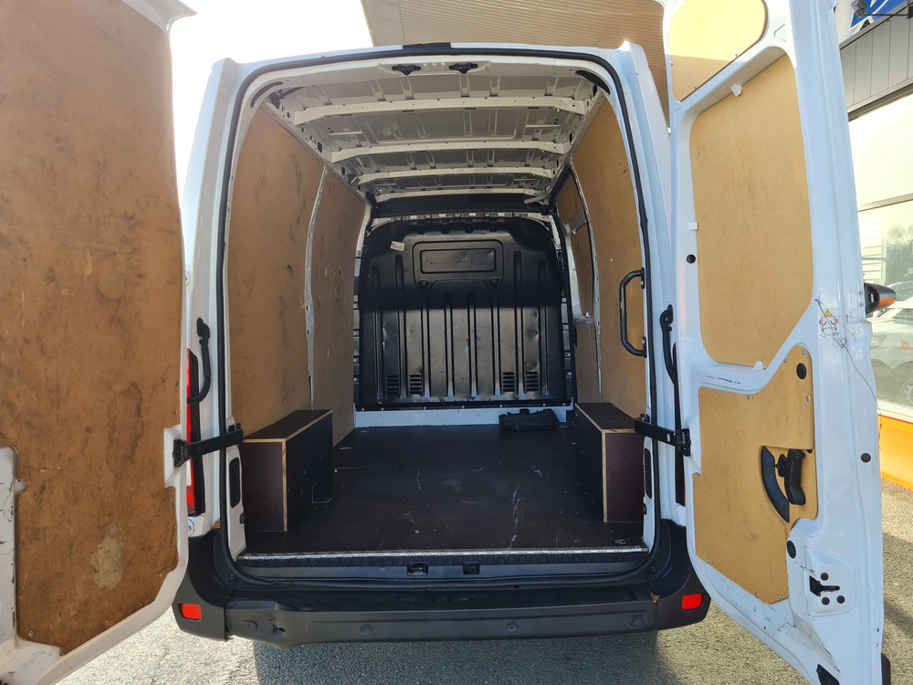 Master F3300 L2H2 2.3 BLUE DCI 135CH GRAND CONFORT EURO6 2023 occasion 28630 Nogent-le-Phaye