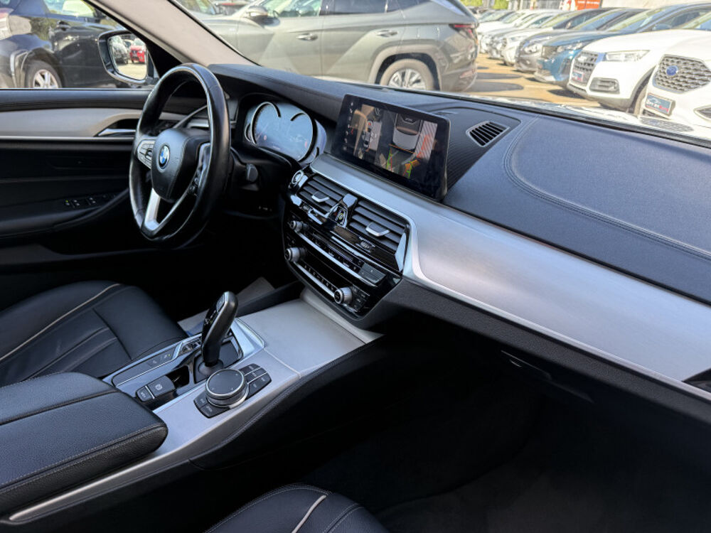 S&eacute;rie 5 (G30) 520DA 190CH LUXURY STEPTRONIC 2016 occasion 31140 Aucamville